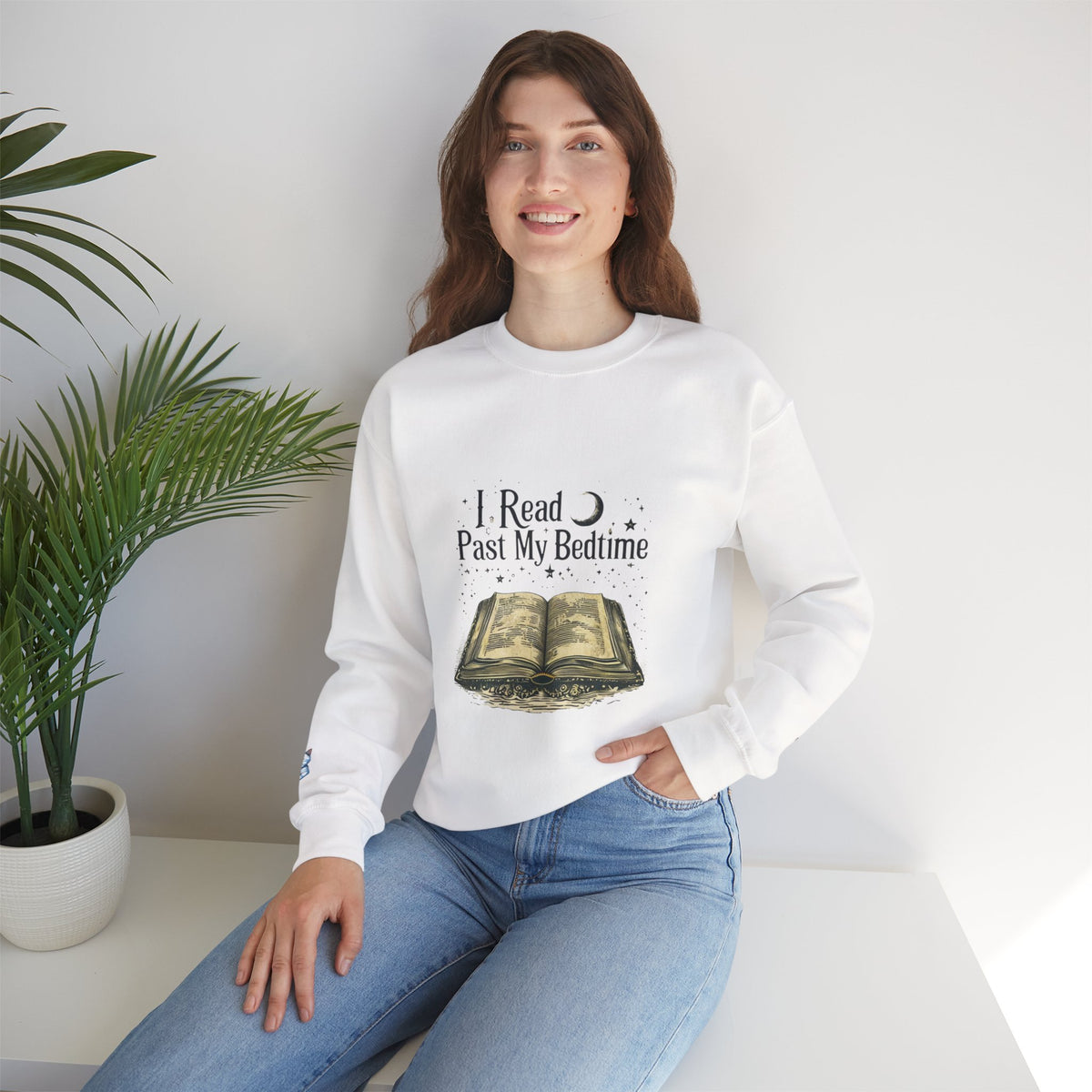 Booklover Crewneck Sweatshirt - "I Read Past My Bedtime" Cozy Reading Pullover- Flour and Foundry Mercantile Co.